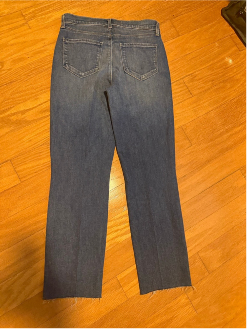 Preowned, Women's L'Agence Sada High-Rise Straight Crop Jeans, medium blue , 25 - Picture 4 of 4